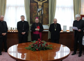 Čestitka HGD CG mons. Ivanu Štironji