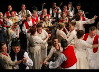 Nastup Folklornog ansambla “Ivan Goran Kovačić” iz Siska