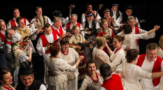 Nastup Folklornog ansambla “Ivan Goran Kovačić” iz Siska