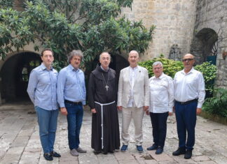 Predsjednik Vičević primio izaslanstvo Viteškog alkarskog društva