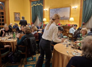 Božićni domjenak HGD CG