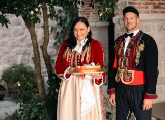 Snimljen film „Dobrotska čipka i torta, baština koja povezuje“