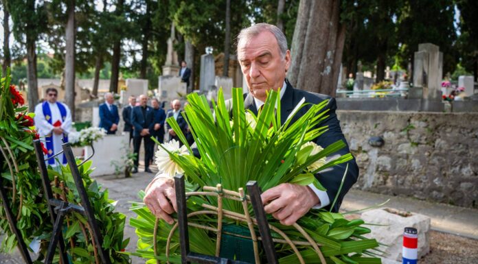 Izaslanik HGD-a Krunoslav Težak na obilježavanju Dana Dubrovačko-neretvanske županije