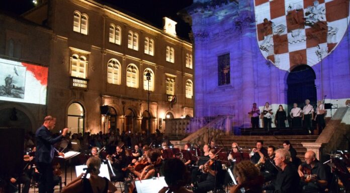 Predsjednik Vičević čestitao Dan pobjede i domovinske zahvalnosti Dubrovnik – Koncert za Dan pobjede i domovinske zahvalnosti - foto HINA